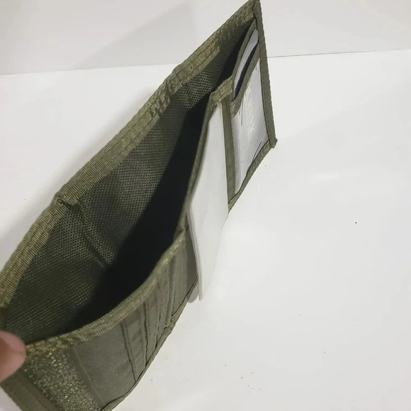 Big Creek Collection Mens Camo Tri-fold Canvas Wallet. - Picture 5 of 5